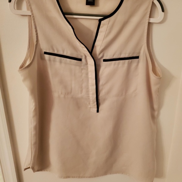 Ann Taylor White & Black Sleeveless Shirt - Picture 1 of 3